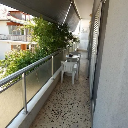 Zira House Makríjalosz
